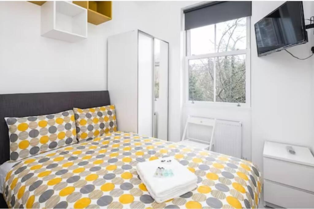 Great Location Service And Stay Double Ensuite Room With Shared Kitchen- 5Mins Walk From Tufnell Park Londres Exterior foto